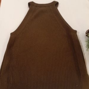 Madewell knit tank top. Size is Medium.  Brown